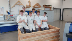 Hochbeet bauen | © HTL Zeltweg
