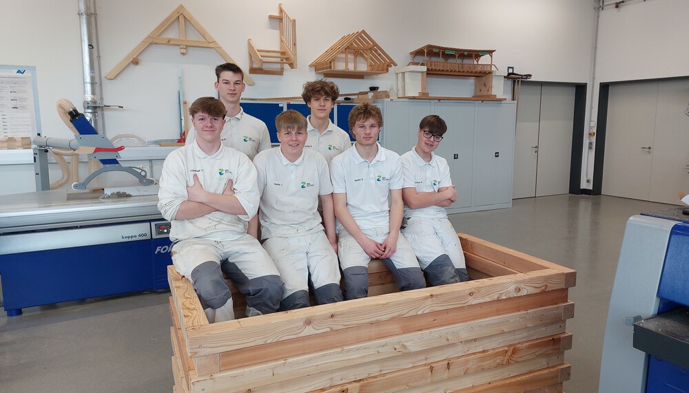 Hochbeet bauen | © HTL Zeltweg