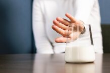 Alternative zur Kuhmilch: laktosefreie Lebensmittel bei Unverträglichkeit | © Land schafft Leben