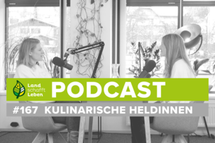 Karin Stöttinger und Maria Fanninger im Podcast-Studio von Land schafft Leben | © Land schafft Leben