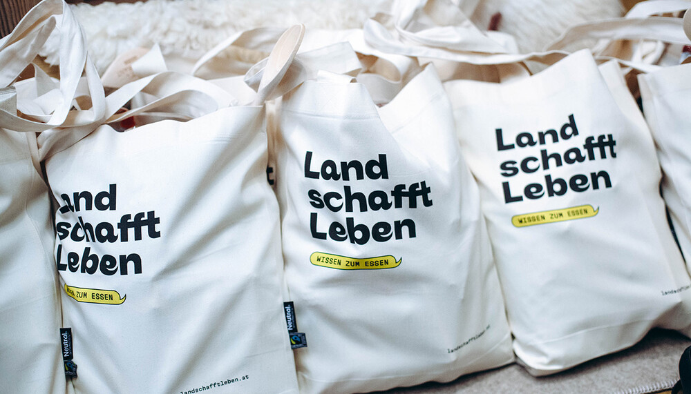 © Mila Zytka/Land schafft Leben